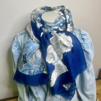 Oriental Leaves Scarf