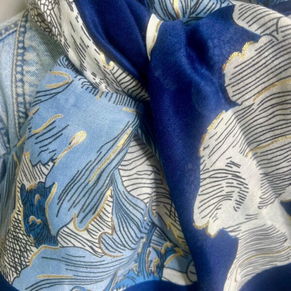 Oriental Leaves Scarf - Image 2
