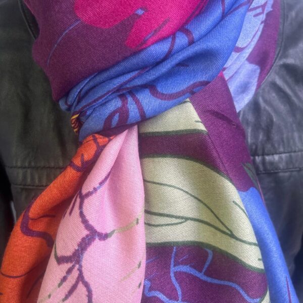 Big Flower Scarf - Image 2