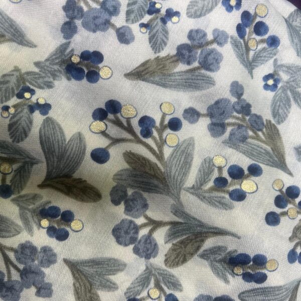 Light Grey Berry Scarf - Image 2